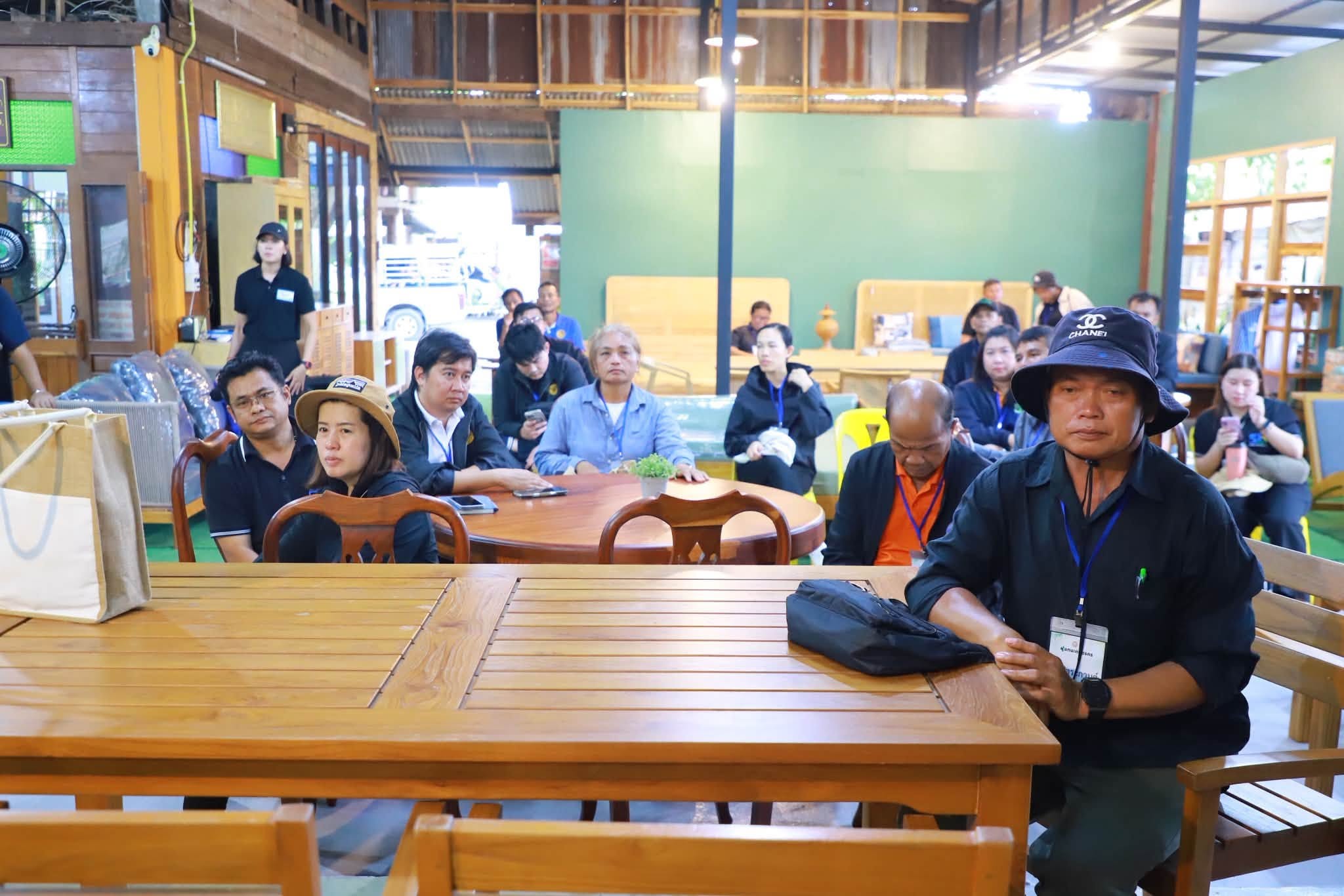 title - ลุย จ.แพร่ พร้อมลงพื้นที่ศึกษาดูงาน อัปเกรด ’ไม้ชุมชน‘ ดันแปรรูปสร้างมูลค่า สร้างรายได้อย่างยั่งยืน